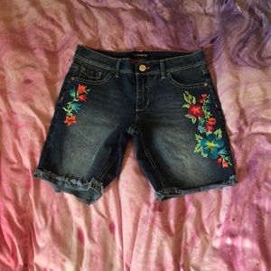 Light blue jean shorts with flowers